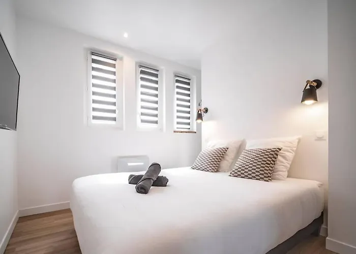 Appt Vue Sur Le Port De Caen/ Centre Premium Lägenhet